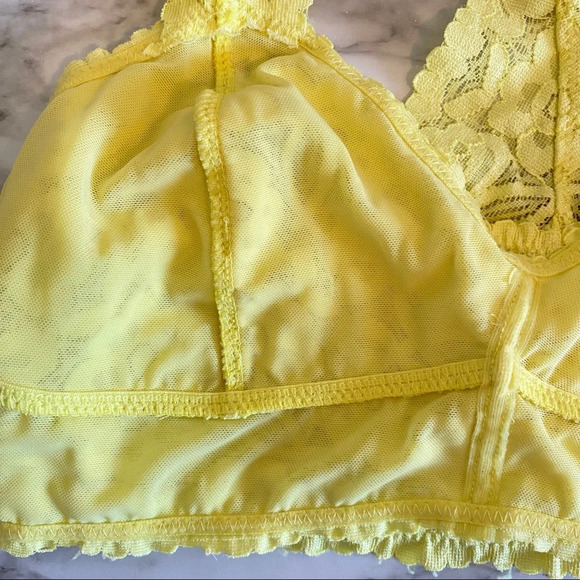 Free People Galloon Lace Racerback Yellow, sz XS - Picture 8 of 9
